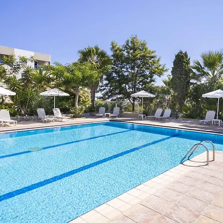Ibiscos Garden 4*