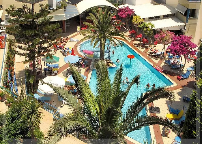 Hotel Ibiscos Garden